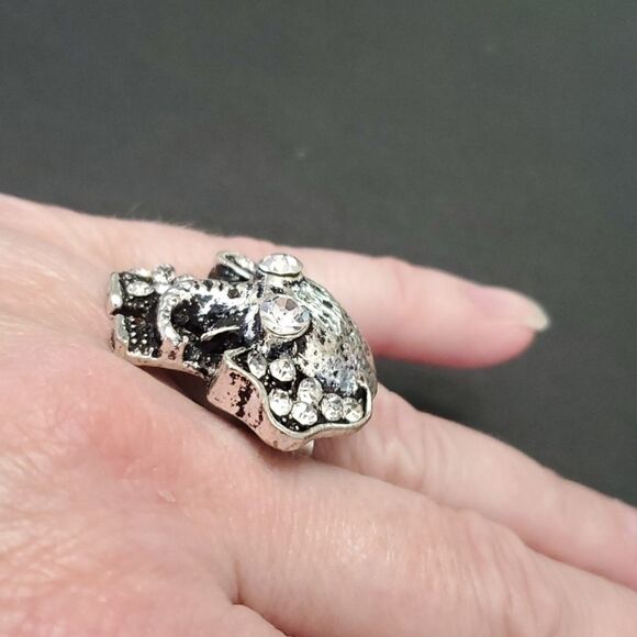 Silver tone elephant ring - Picture 4 of 9